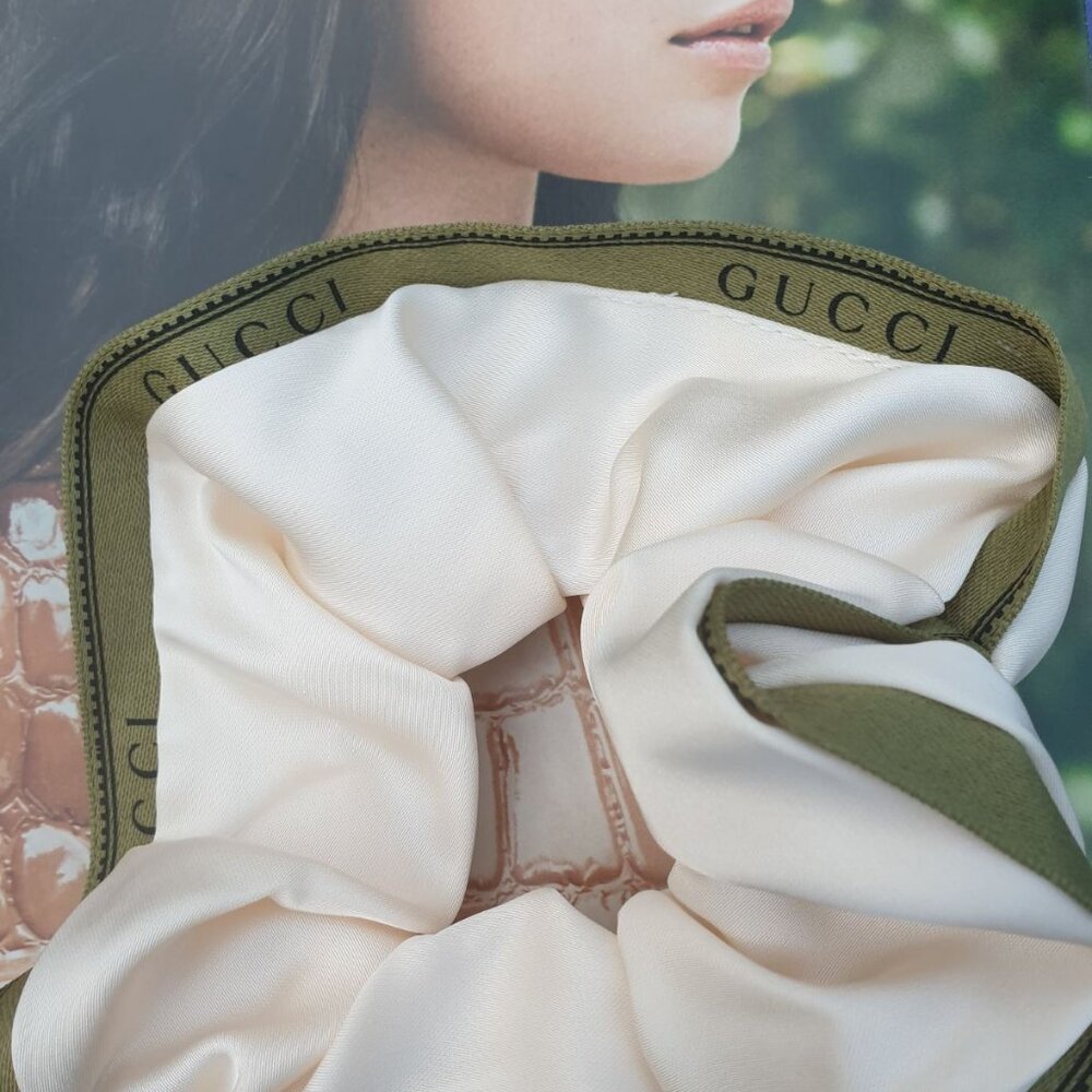 Women Fashion Off White Hair Scrunchie Elastic Tie Casual Formal Accessory Gift